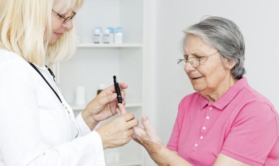 I medici raccomandano Insuvit per ridurre la glicemia